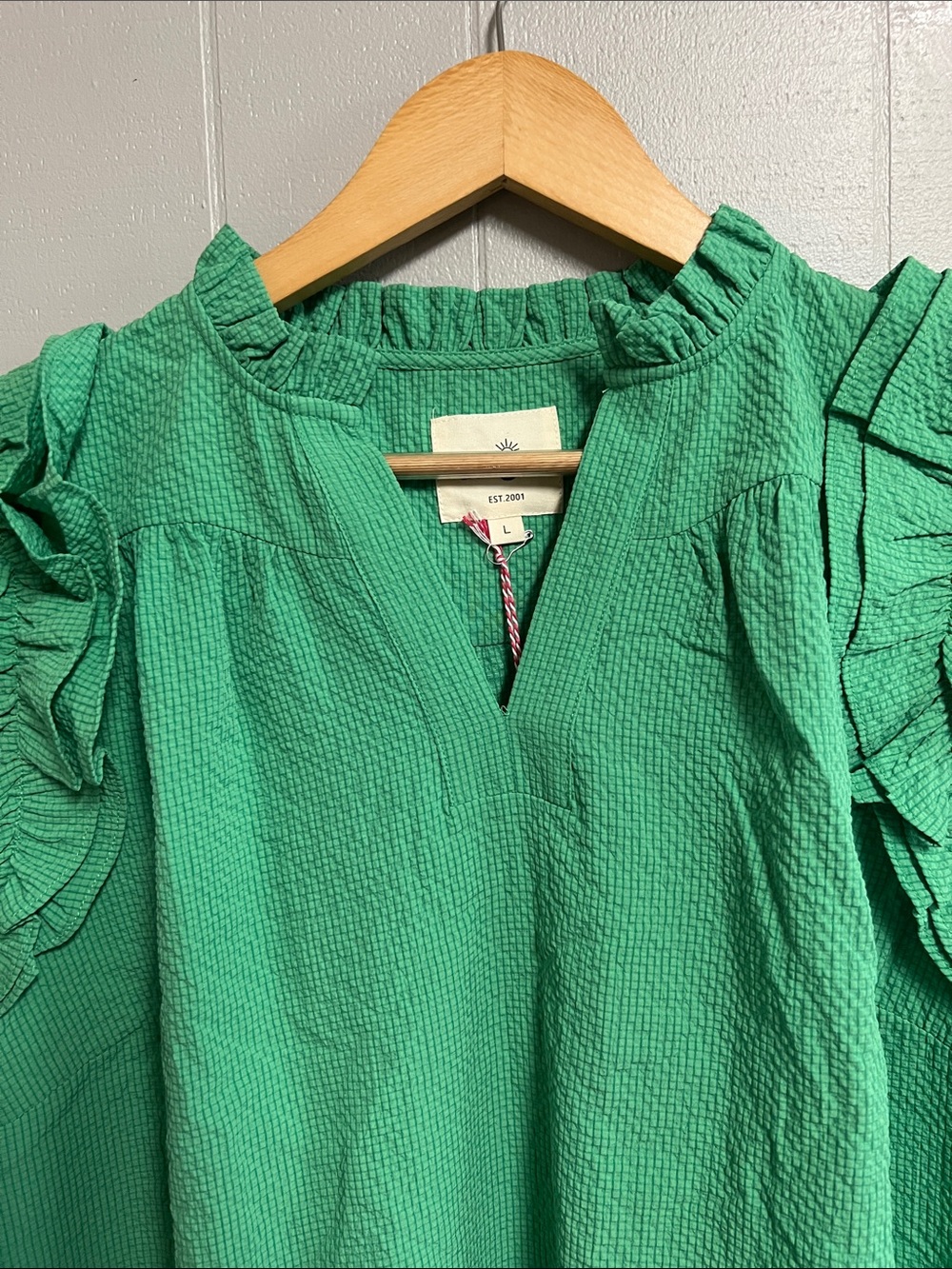 NWT Green Umgee Top Blouse Shirt Large V Neck - Picture 8 of 15